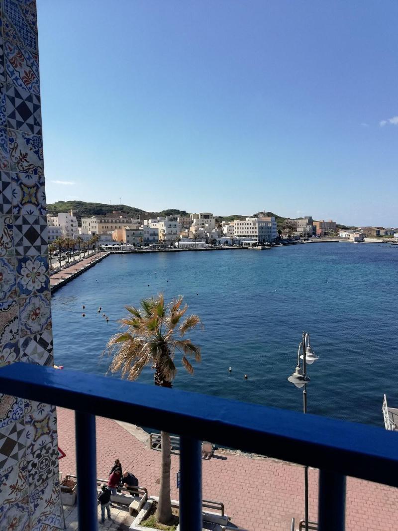 Blue Moon Hotel Pantelleria Ngoại thất bức ảnh