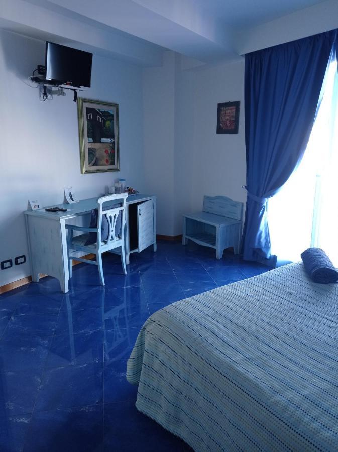 Blue Moon Hotel Pantelleria Ngoại thất bức ảnh