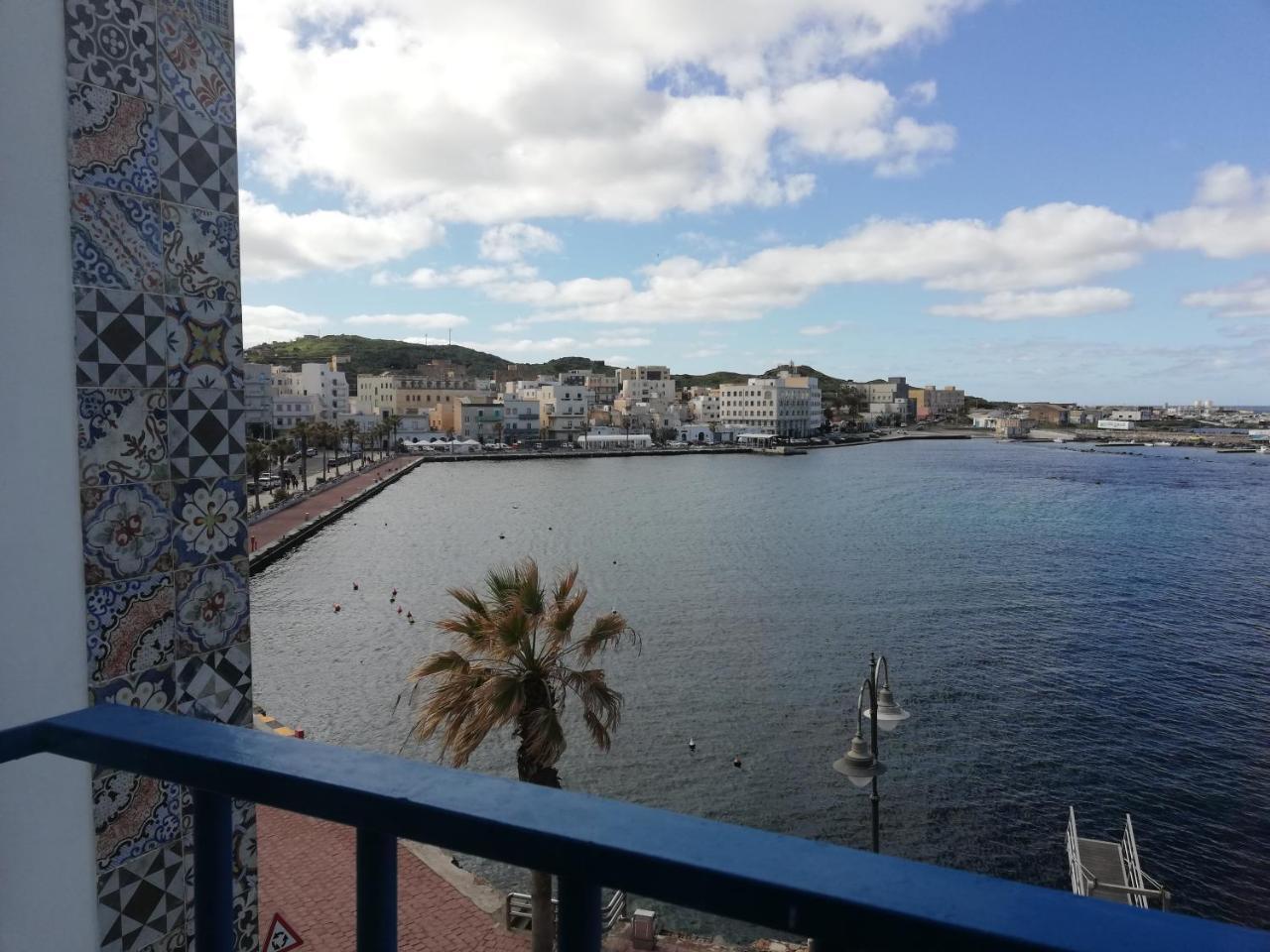Blue Moon Hotel Pantelleria Ngoại thất bức ảnh